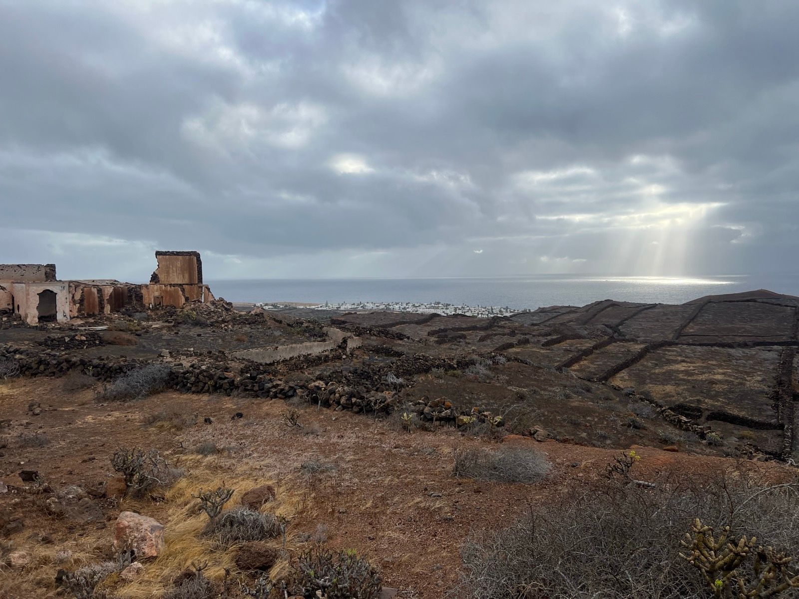lanzarote trail, coastal, charco del palo, cocoteros, secret garden lanzarote, charco del palo, naturist, nudist, nature, hike, eco cabin